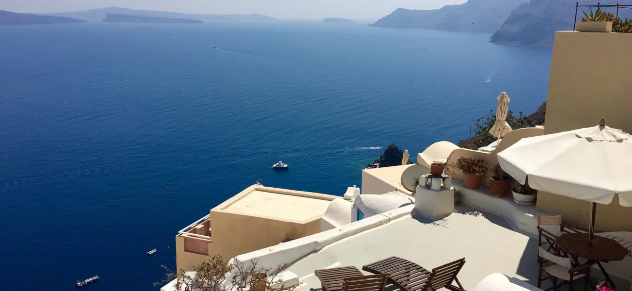 Media and Politics: A Defining Relationship in the Modern Era Home 02